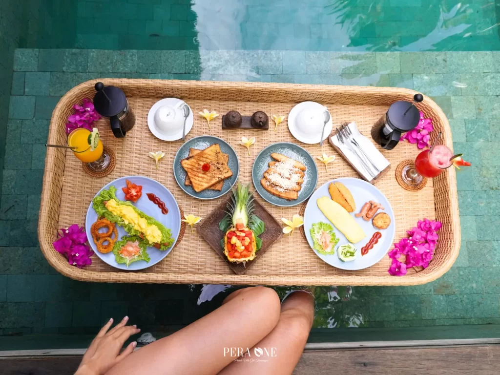 Floating Breakfast in Private Villa - Gili Trawangan